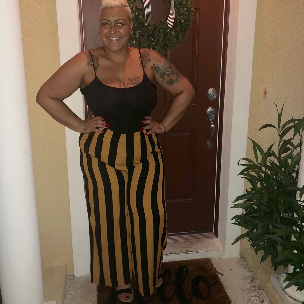 2x High waist pants